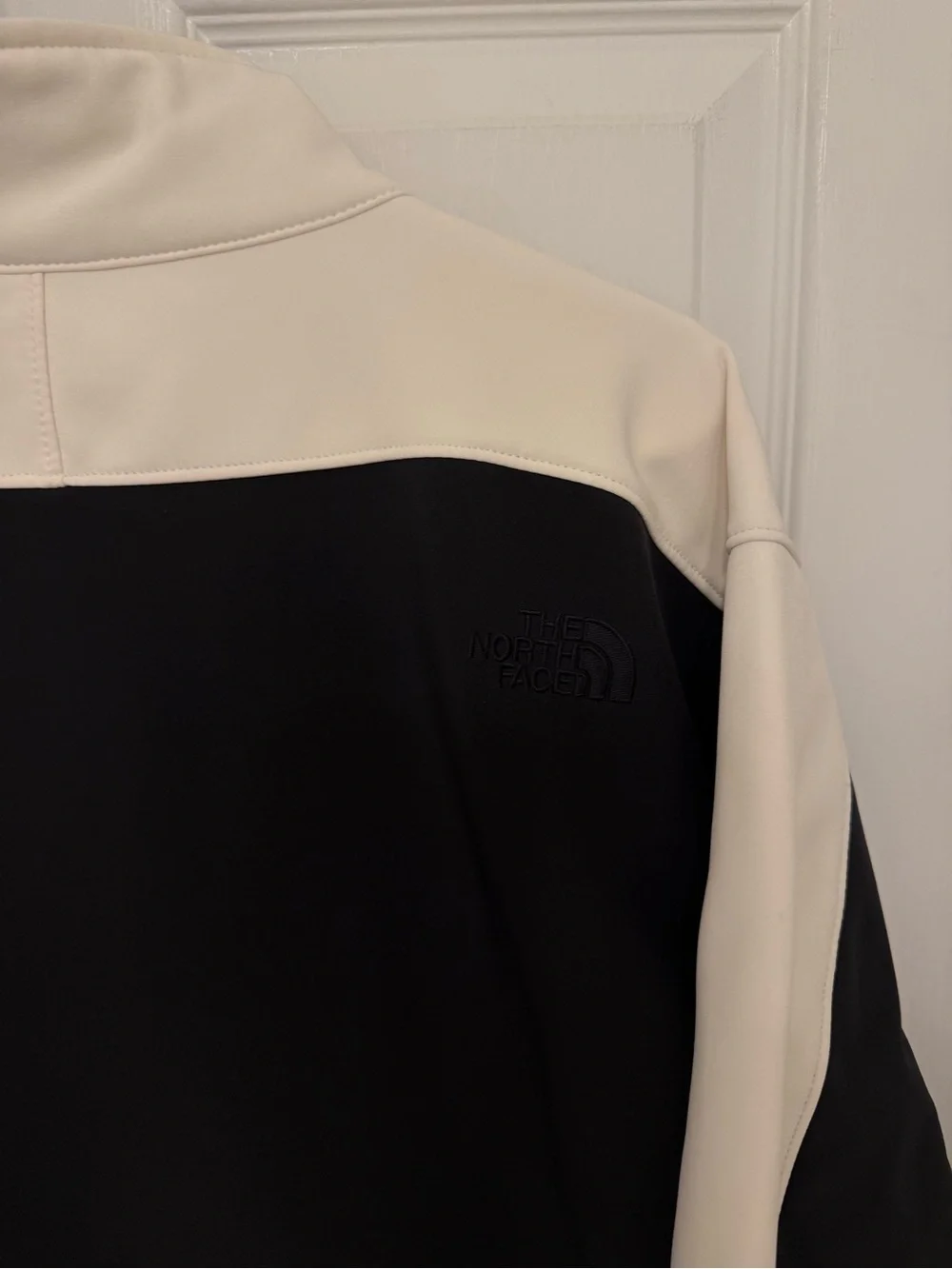 The North Face Apex Bionic Softshell Jacket Mens Sz XL Black/White